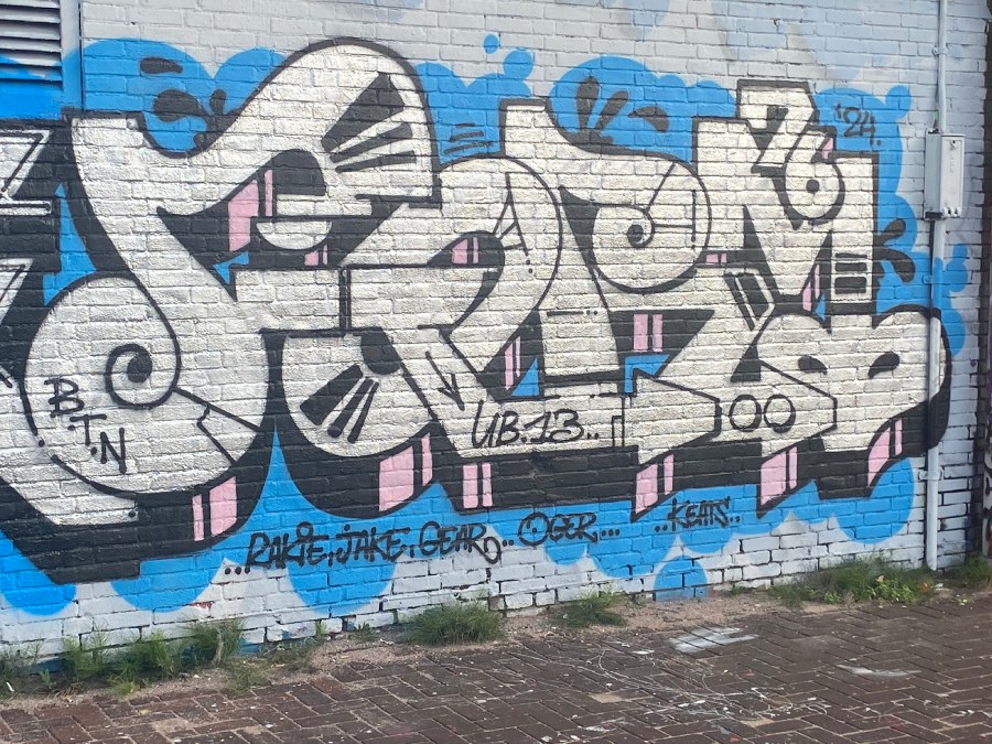 form 76, amsterdam, graffiti, ndsm